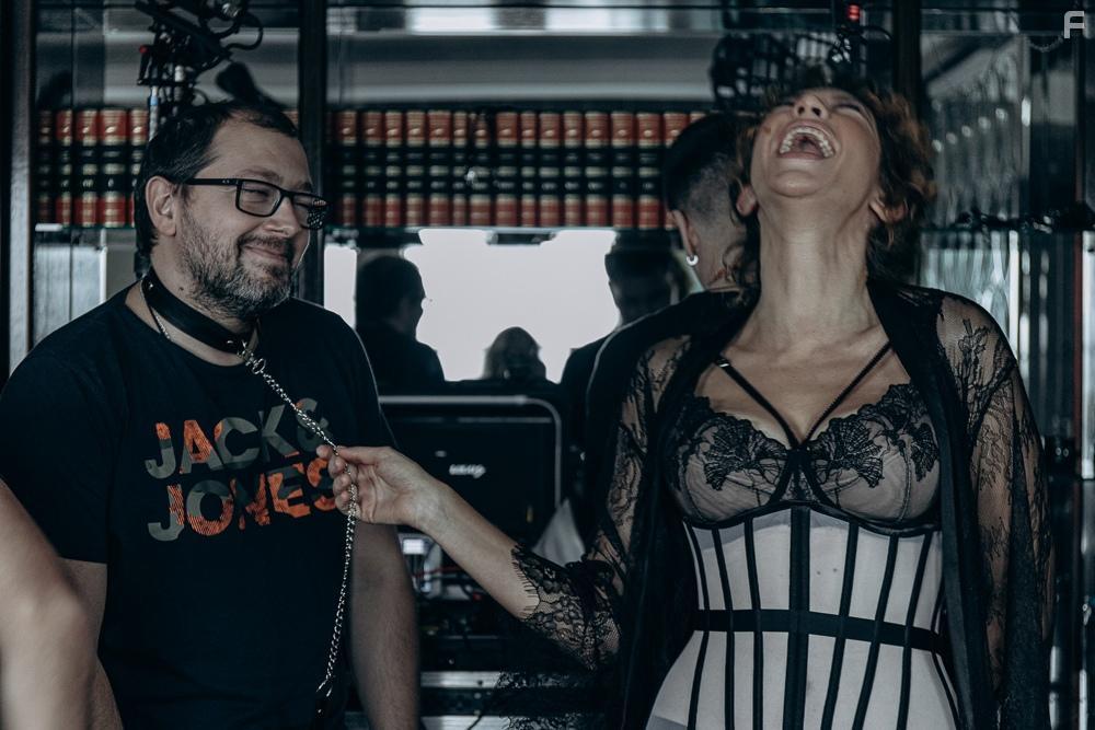 Эскортница #1