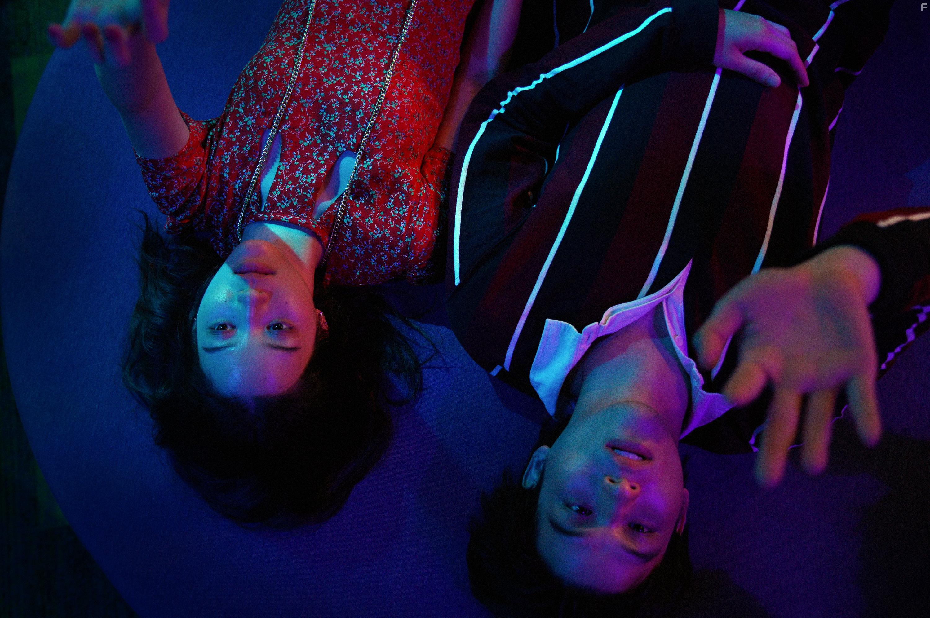 Plearnpichaya Komalarajun and Wongravee Nateetorn in OMG! Oh My Girl (2022)