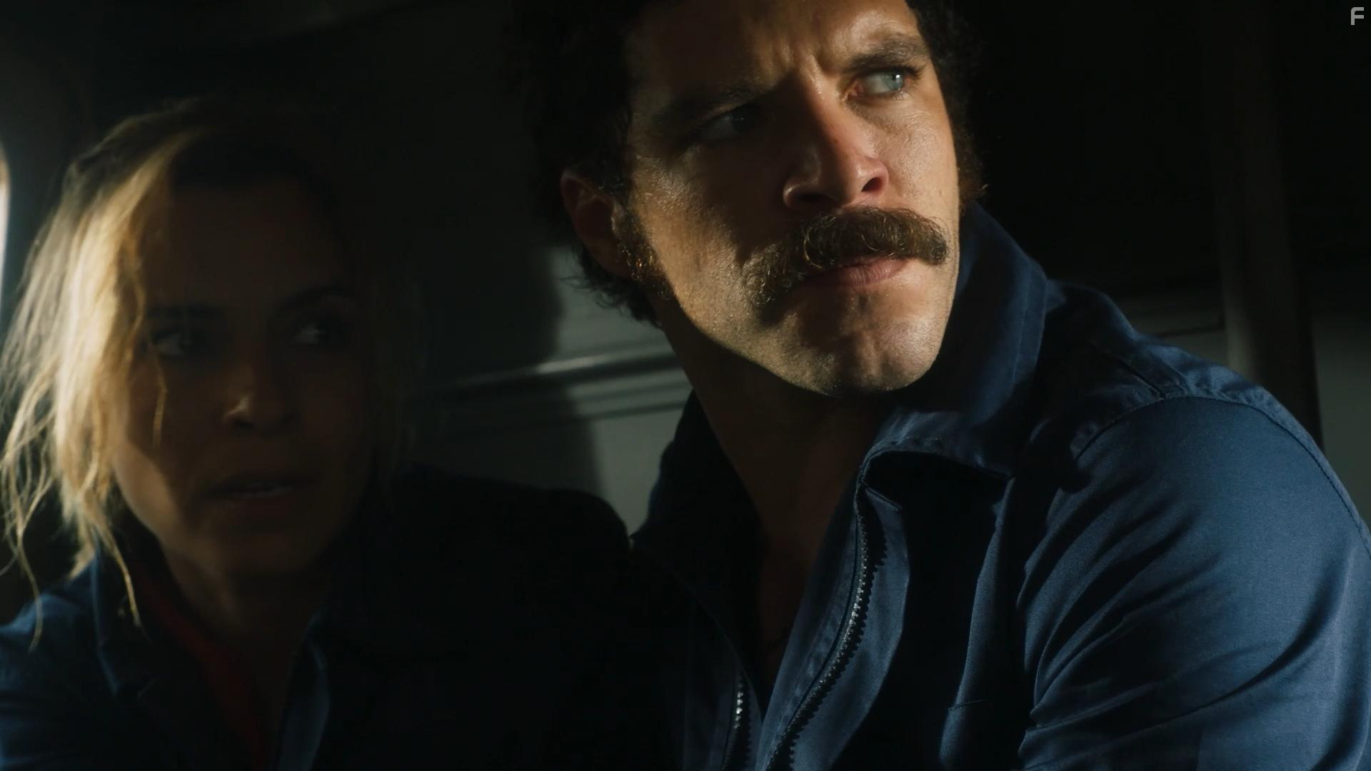 Teresa Tavares and Toms Alves in Cavalos de Corrida (2022)