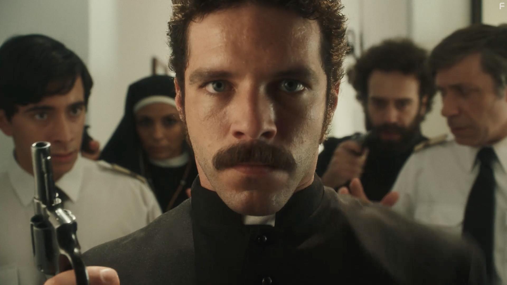 Teresa Tavares, Manuel Silva, Toms Alves, Joo Vicente, and Miguel Frazo in Cavalos de Corrida (2022)