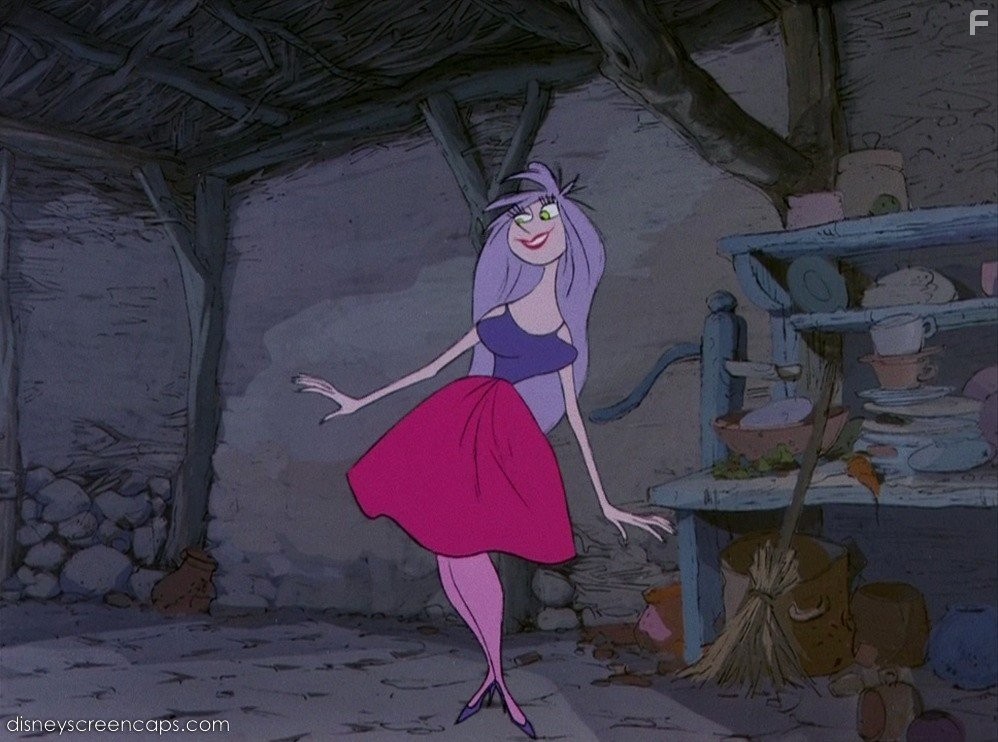 Martha Wentworth in Меч в камне (1963)