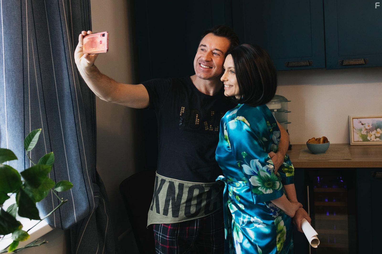 Блондинка и брюнетка #2