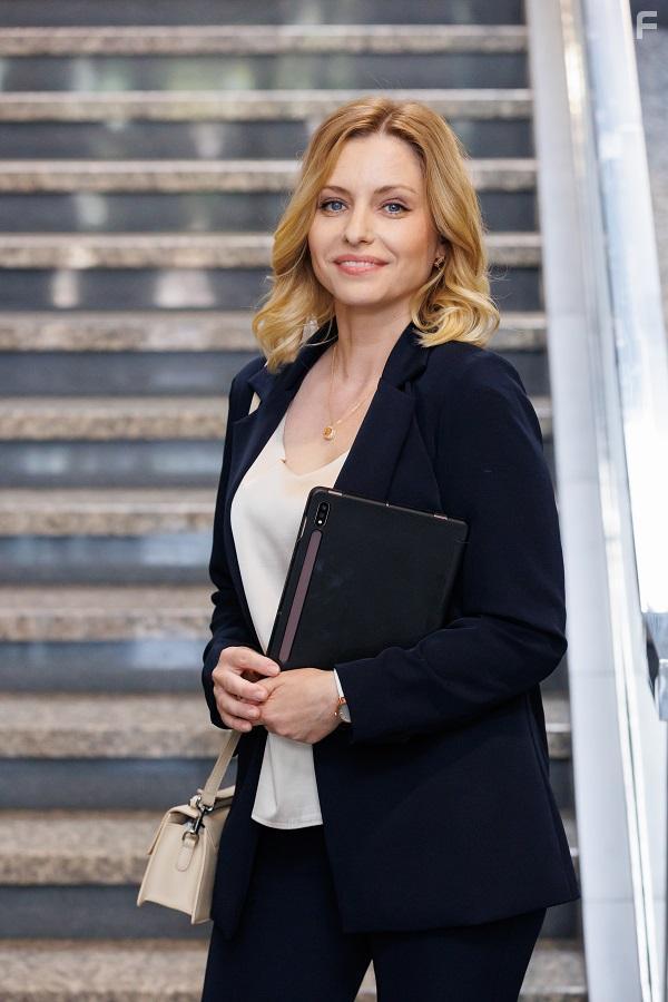 Блондинка и брюнетка #7