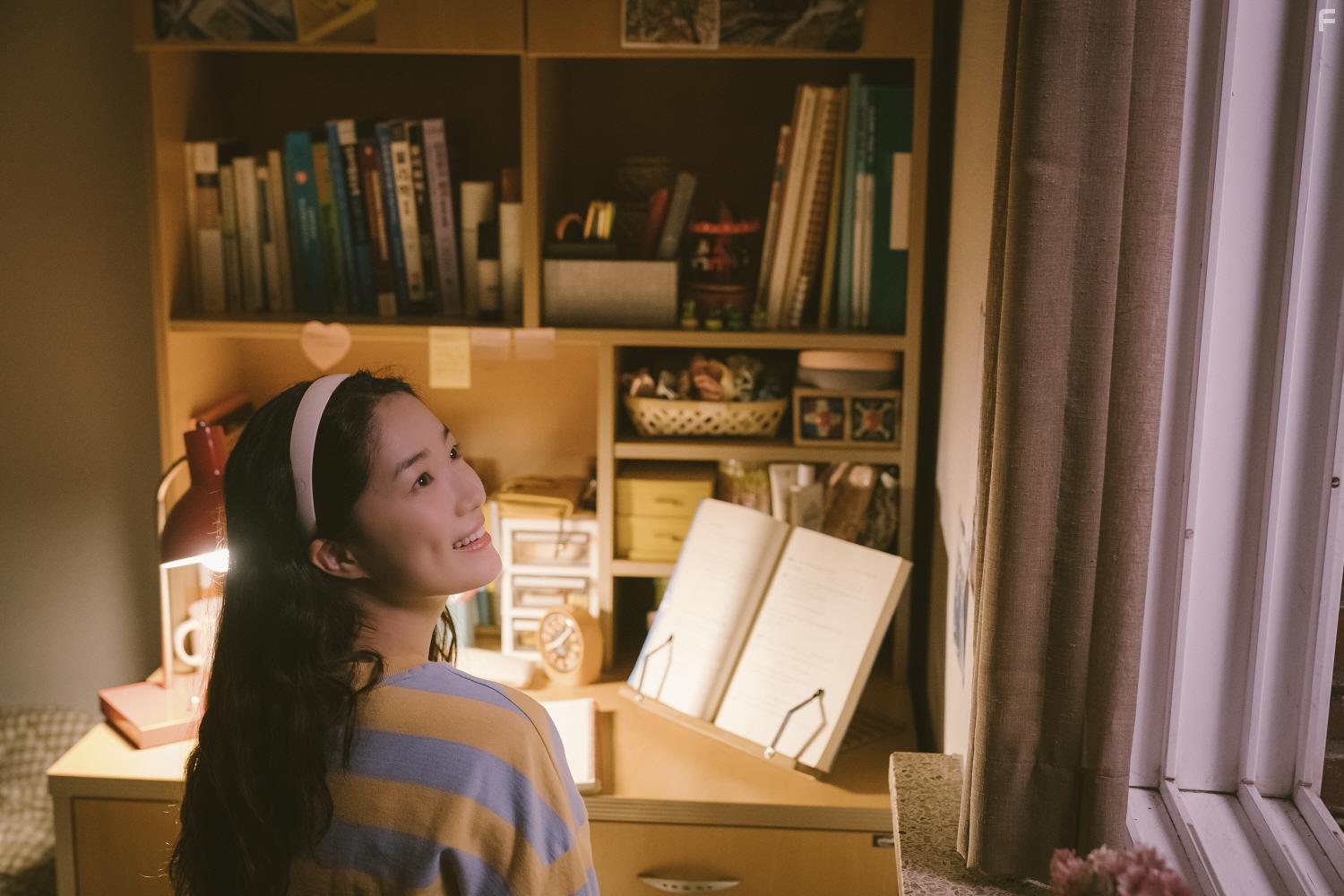 Kim Hye-yoon in The Agreement (2022)