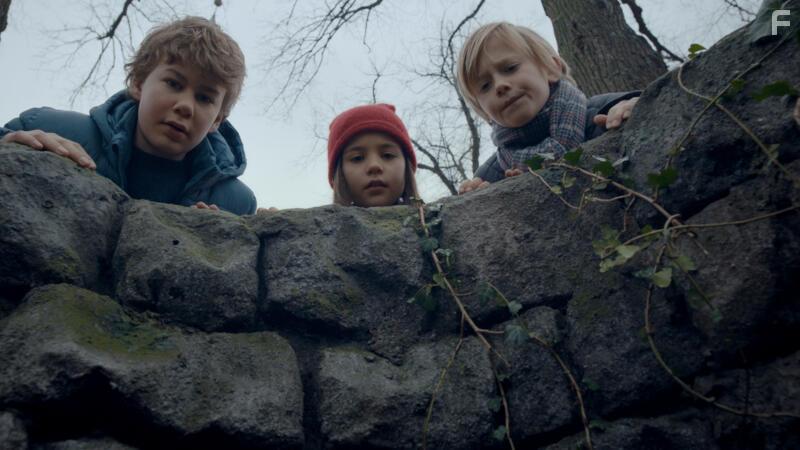 Familien Jul og nissehotellet (2021)