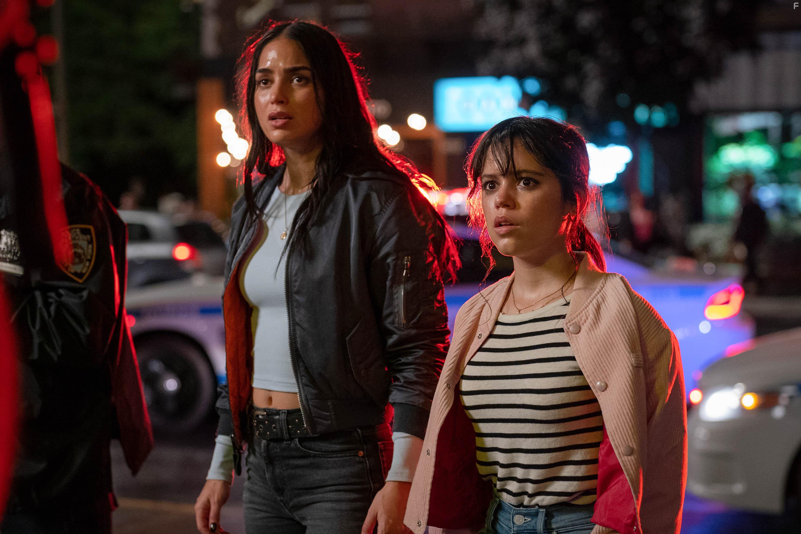 Melissa Barrera and Jenna Ortega in Scream VI (2023)