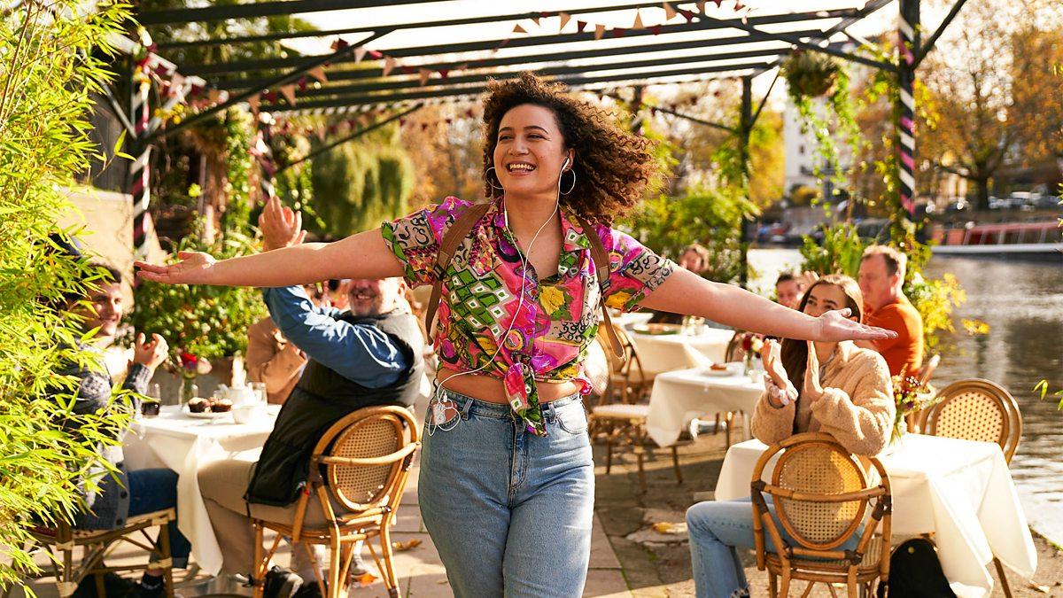 Rose Matafeo in Starstruck (2021)