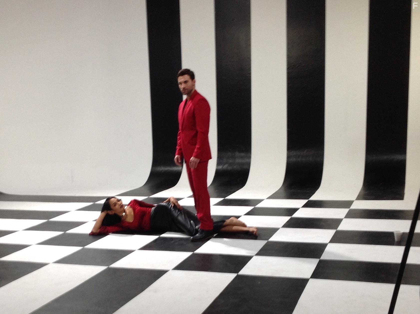 Erik Fellows and Kacy Owens in Starf*cker (2022)