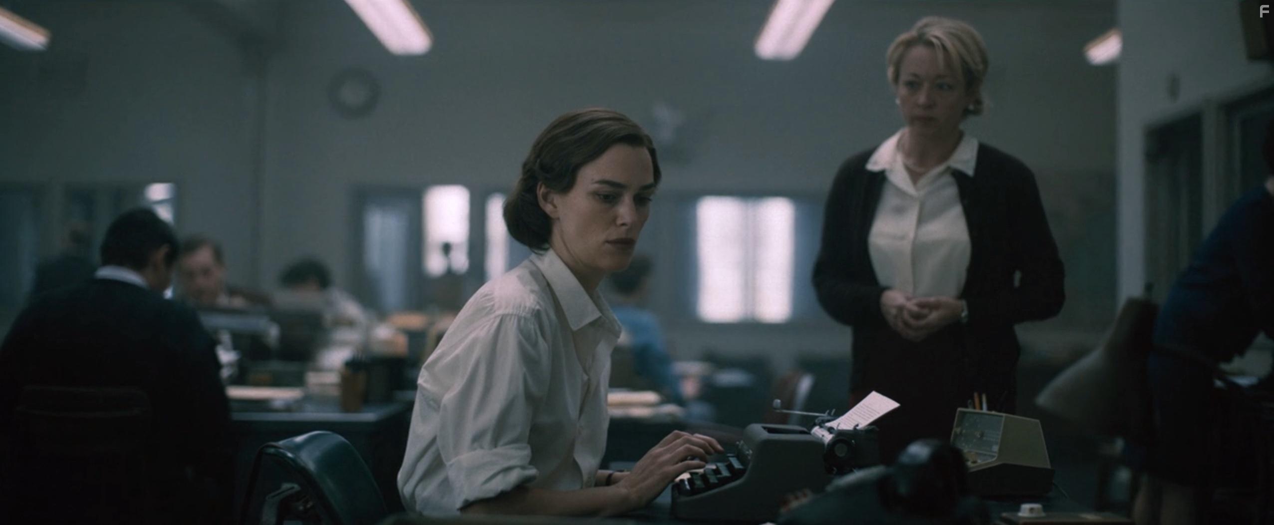 Keira Knightley and Kate Middleton in Boston Strangler (2023)