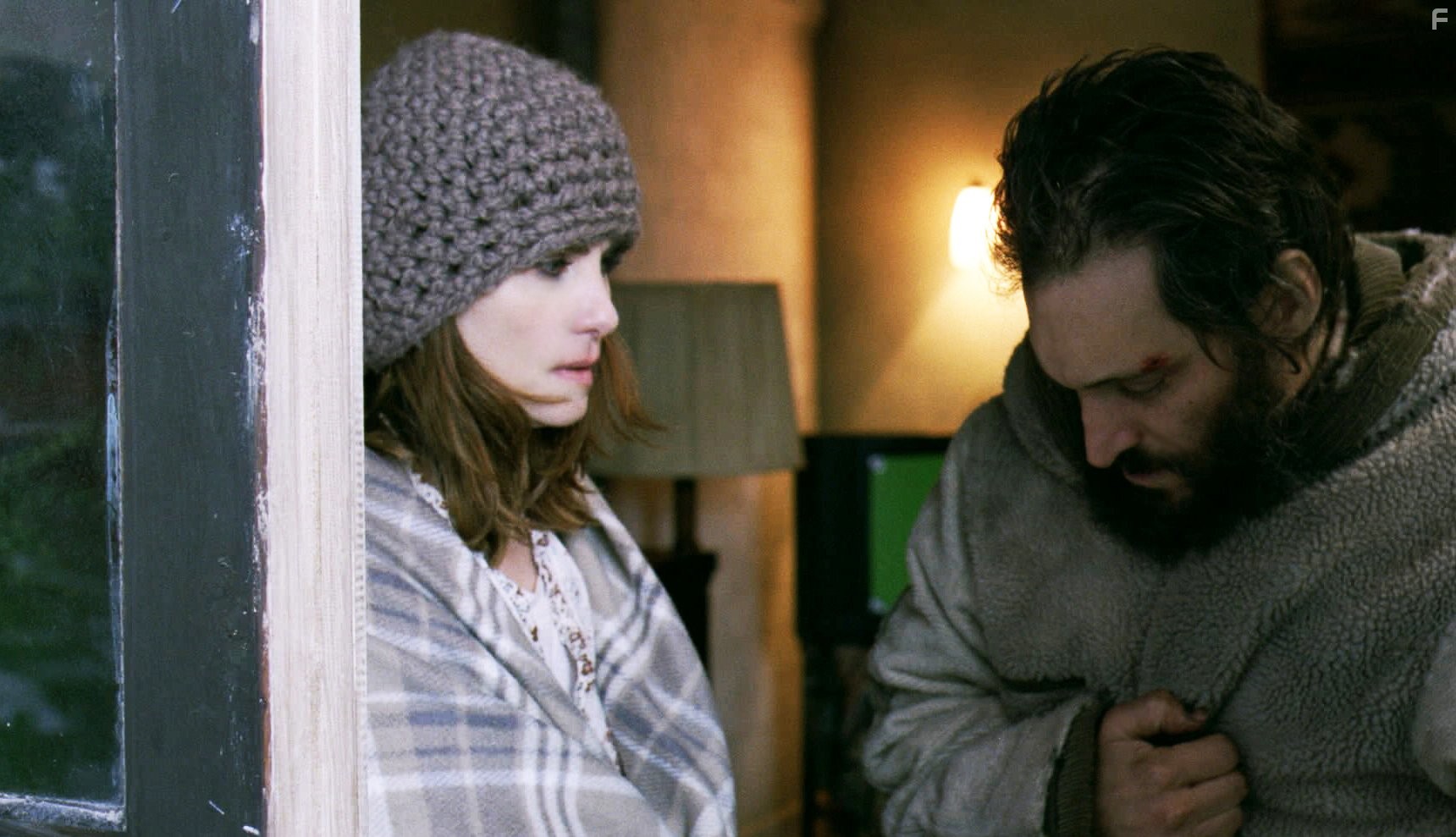 Vincent Gallo and Emmanuelle Seigner in Необходимое убийство (2010)