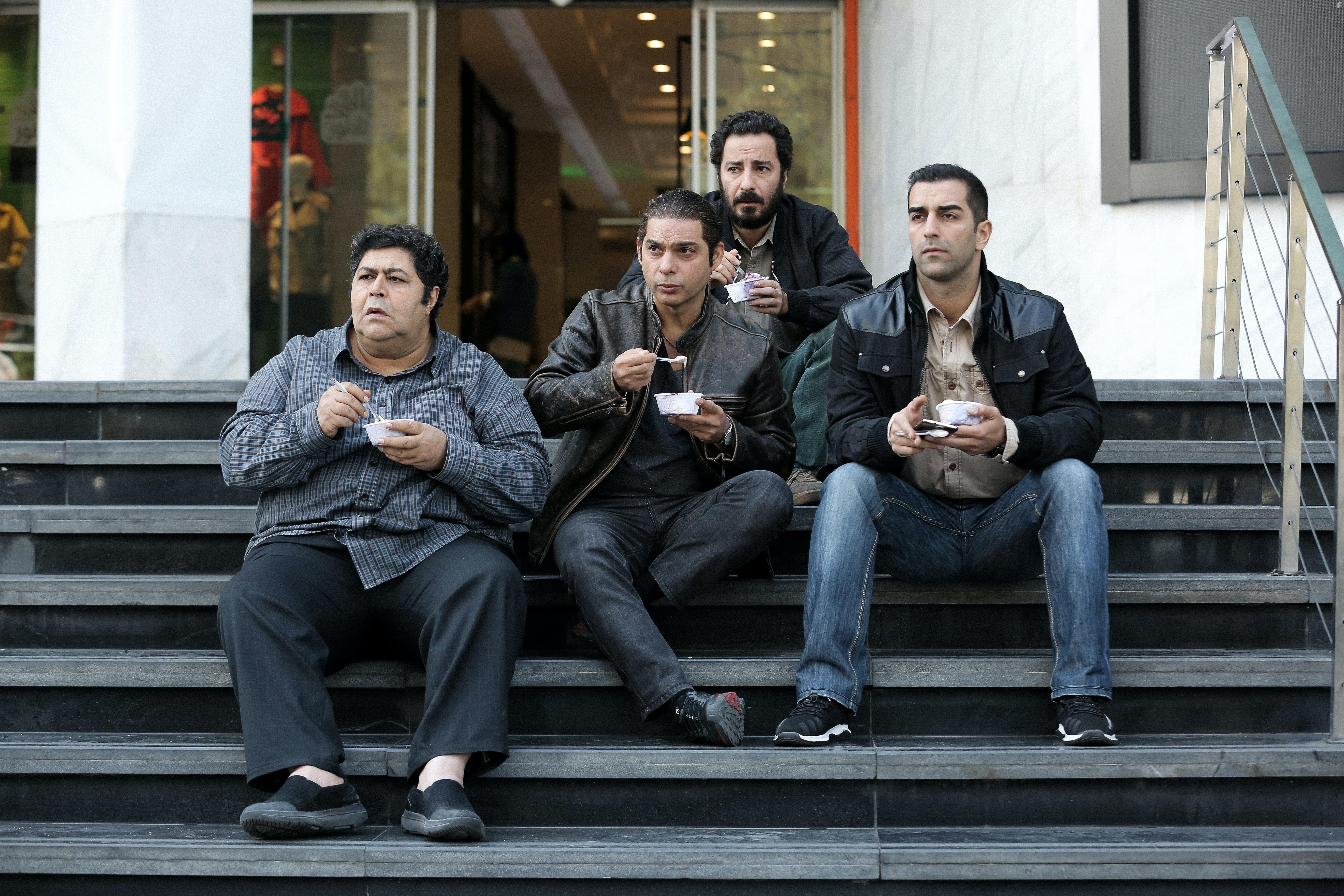 Mohammad Ali Mohammadi, Farhad Aslani, Payman Maadi, and Navid Mohammadzadeh in Leila's Brothers (2022)