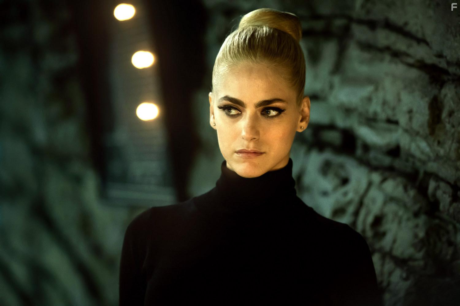 Miriam Leone in Diabolik - Ginko all'attacco! (2022)