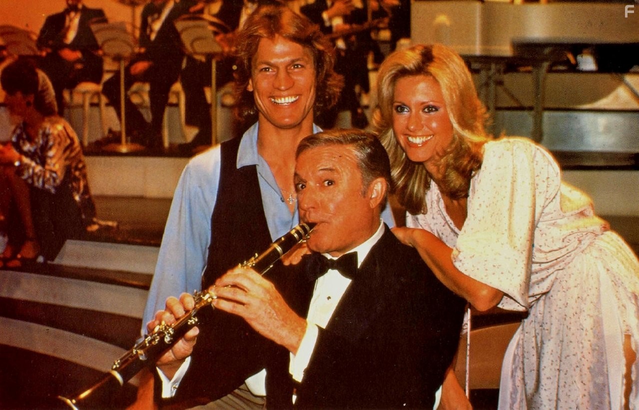 Gene Kelly, Olivia Newton-John, and Michael Beck in Ксанаду (1980)