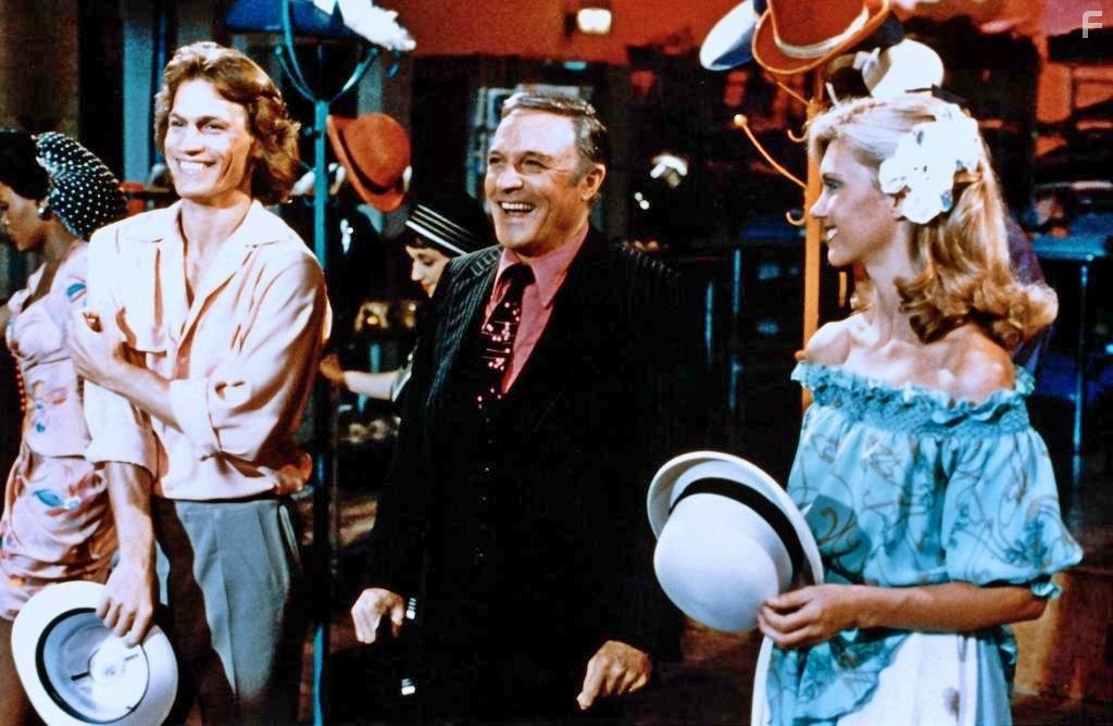 Gene Kelly, Olivia Newton-John, and Michael Beck in Ксанаду (1980)