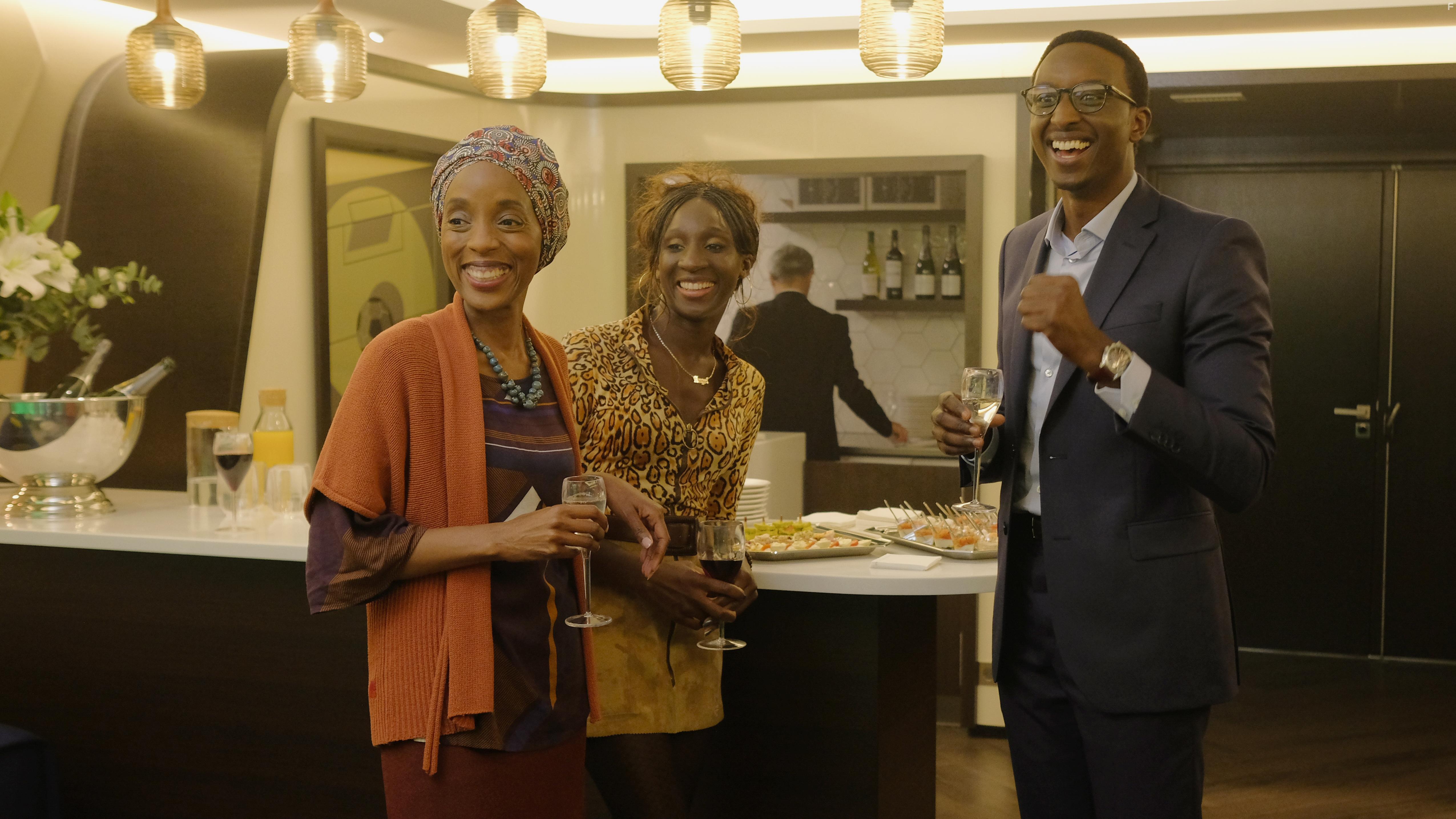 Eye Haidara, Ahmed Sylla, and Bwanga Pilipili in Les femmes du square (2022)