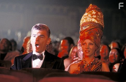 Richard Benjamin and Lisa Kudrow in Марси Икс (2003)