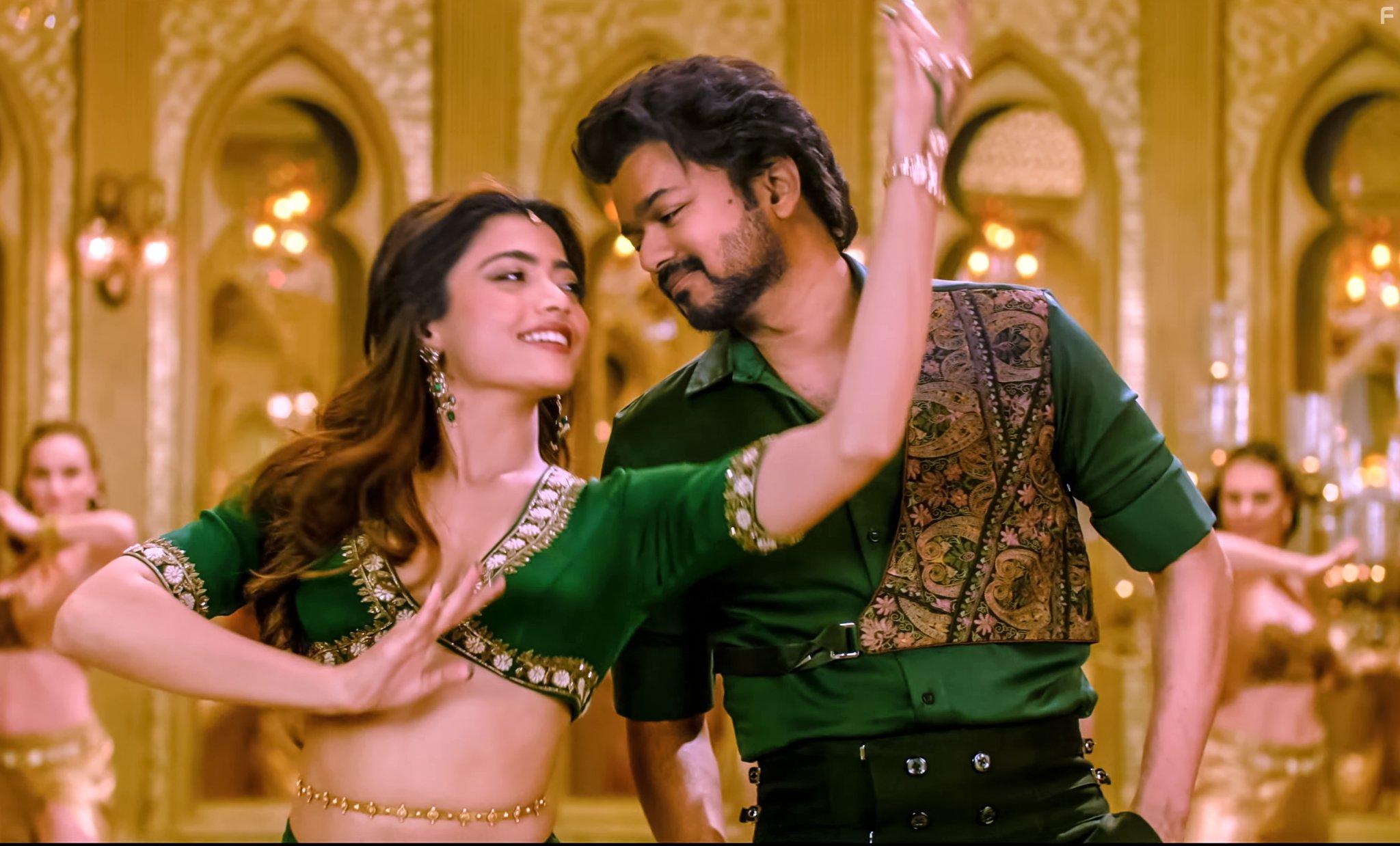 Joseph Vijay and Rashmika Mandanna in Varisu (2023)