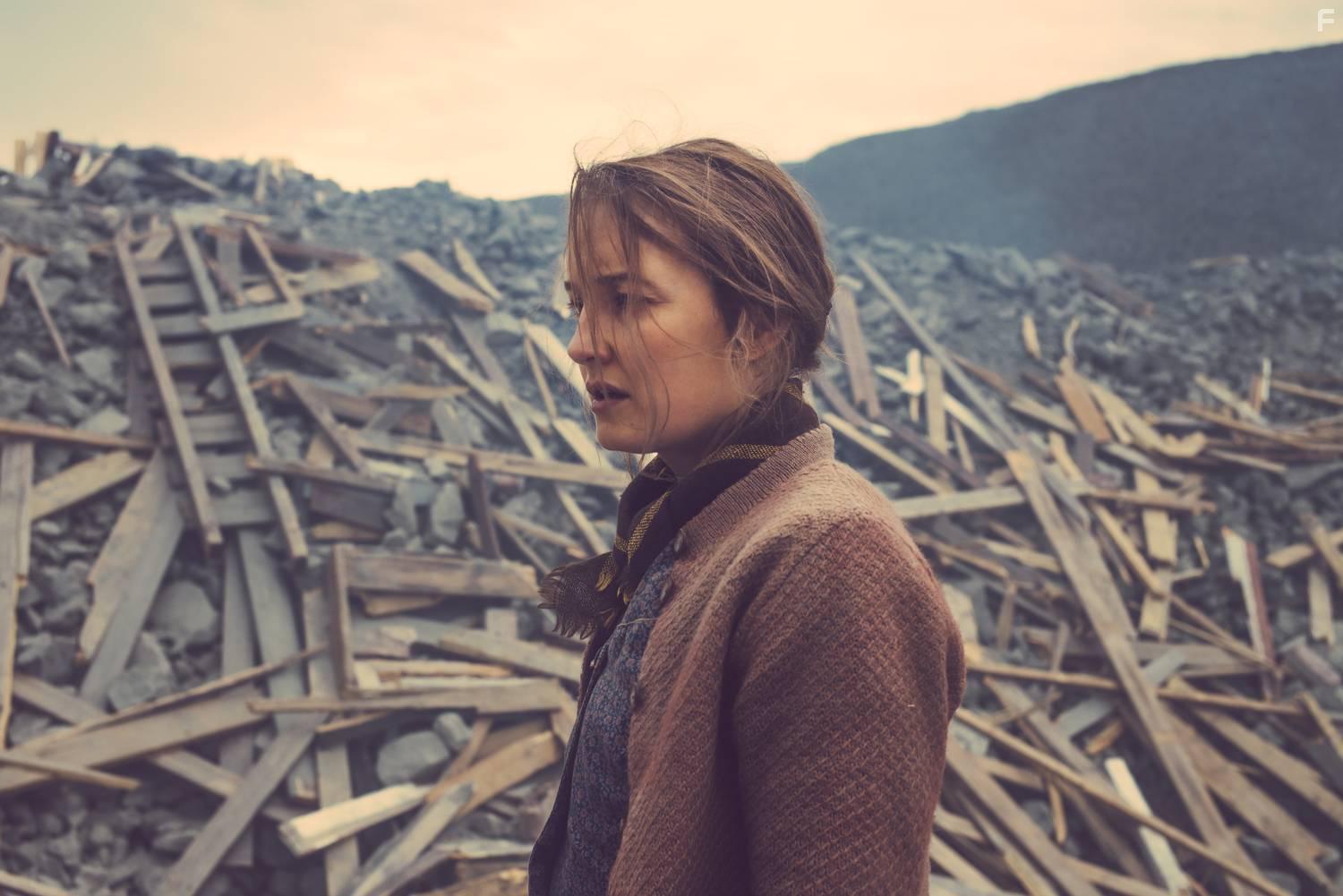 Ine Marie Wilmann in Krigsseileren (2022)