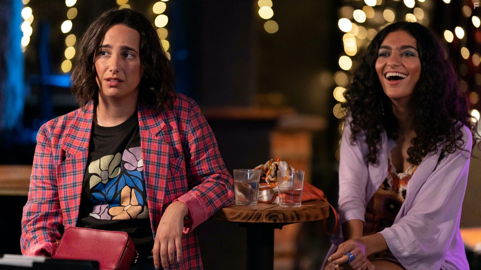 Roxie Mohebbi and Simone Nathan in Kid Sister (2022)