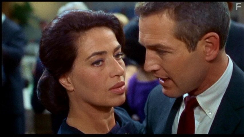 Paul Newman and Gisela Fischer in Разорванный занавес (1966)