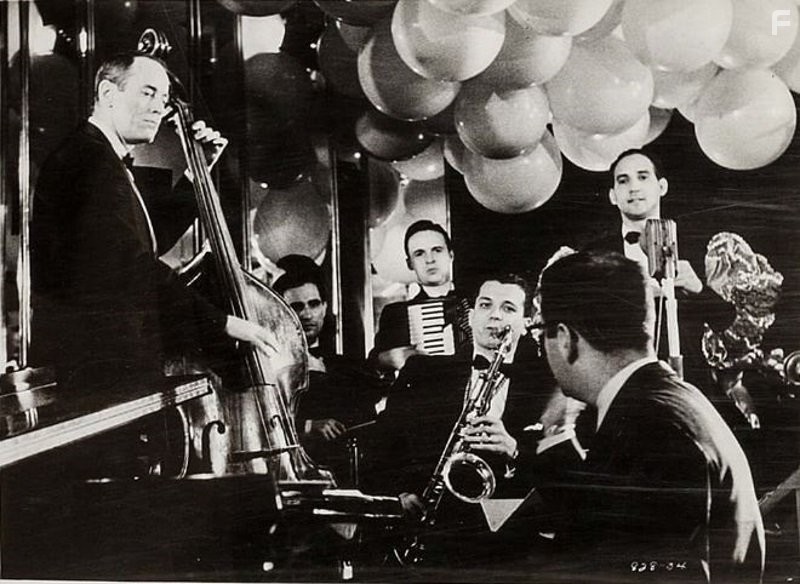 Henry Fonda in Не тот человек (1956)