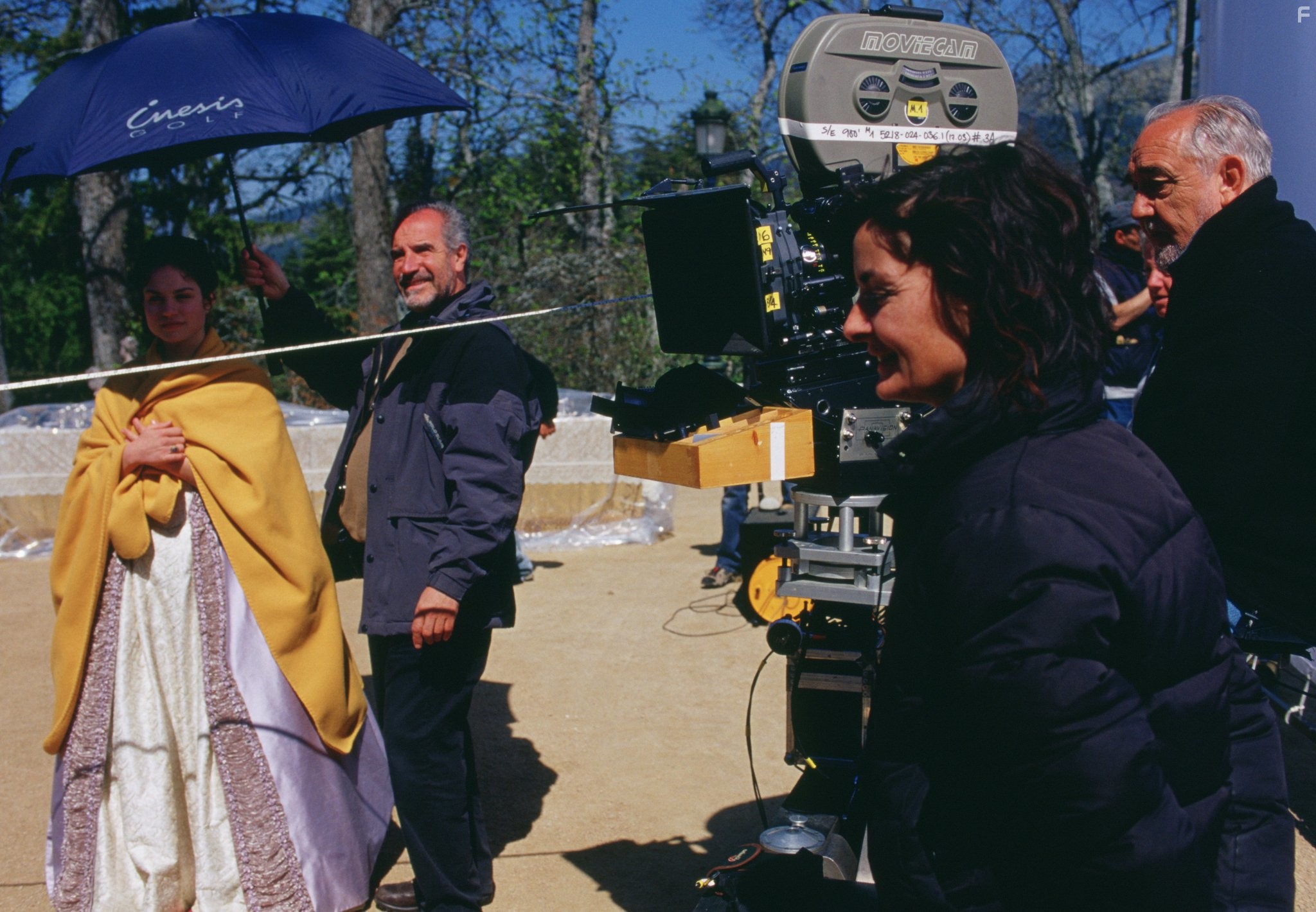 ?milie Dequenne and Mary McGuckian in Мост короля Людовика Святого (2004)