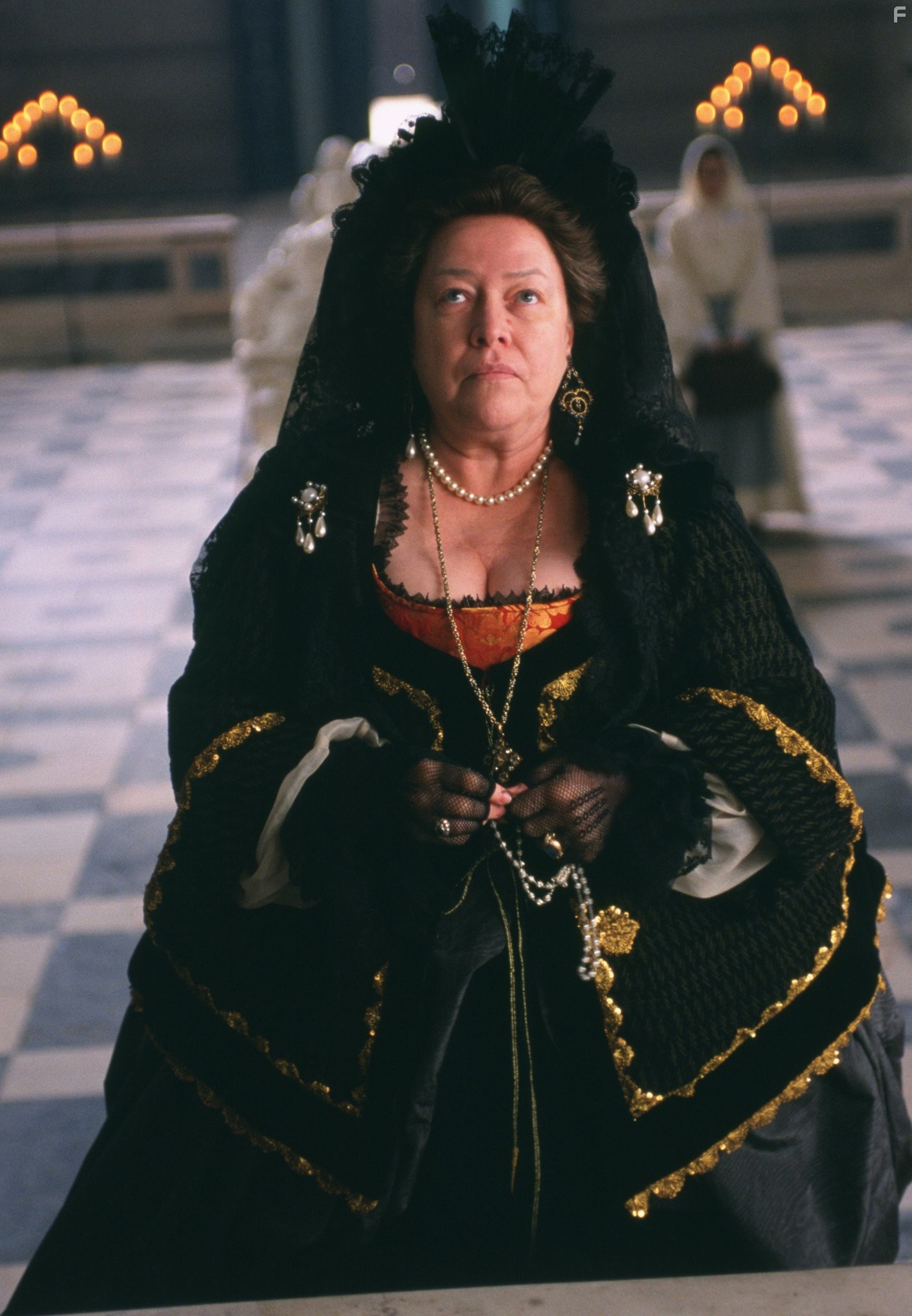 Kathy Bates in Мост короля Людовика Святого (2004)