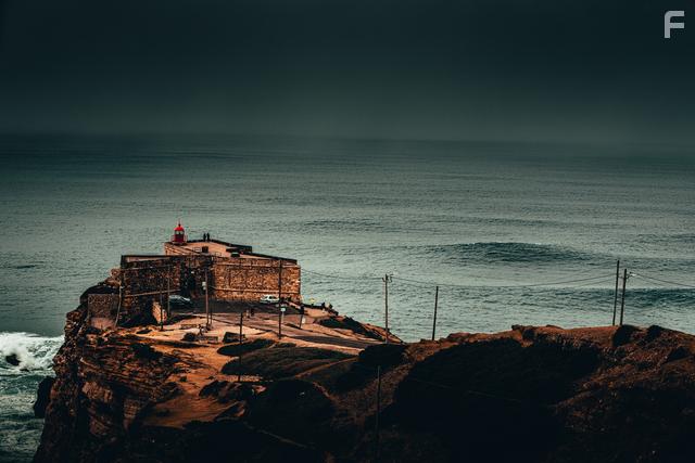 100 Foot Wave (2021)