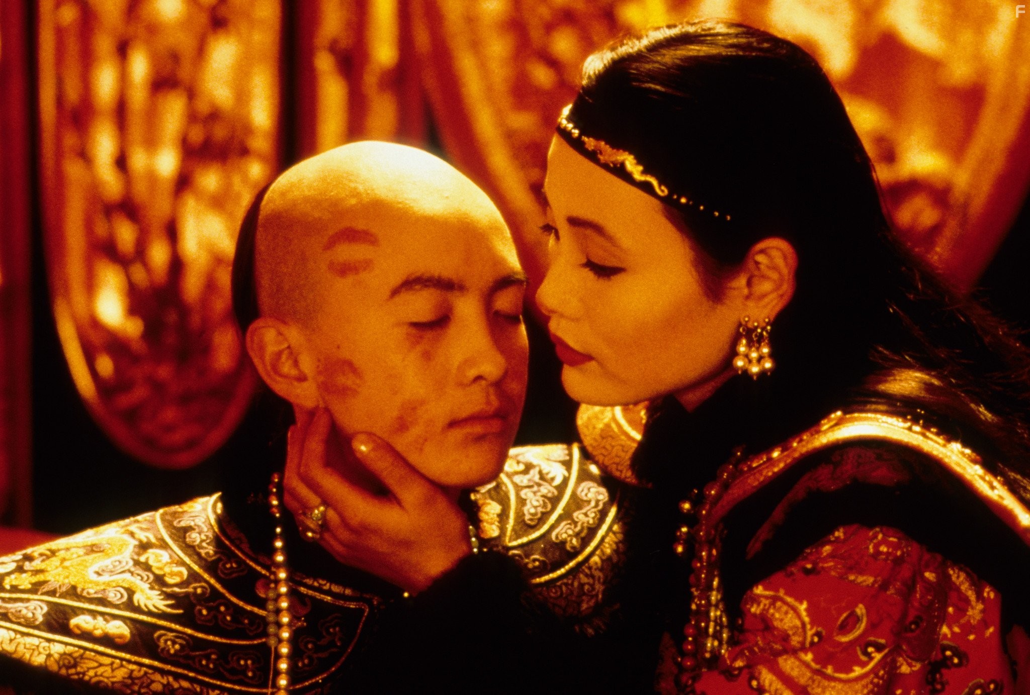 Joan Chen and Tao Wu in Последний император (1987)