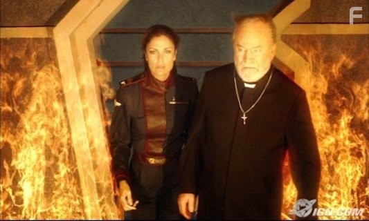 Tracy Scoggins and Alan Scarfe in Вавилон 5: Затерянные сказания (2007)