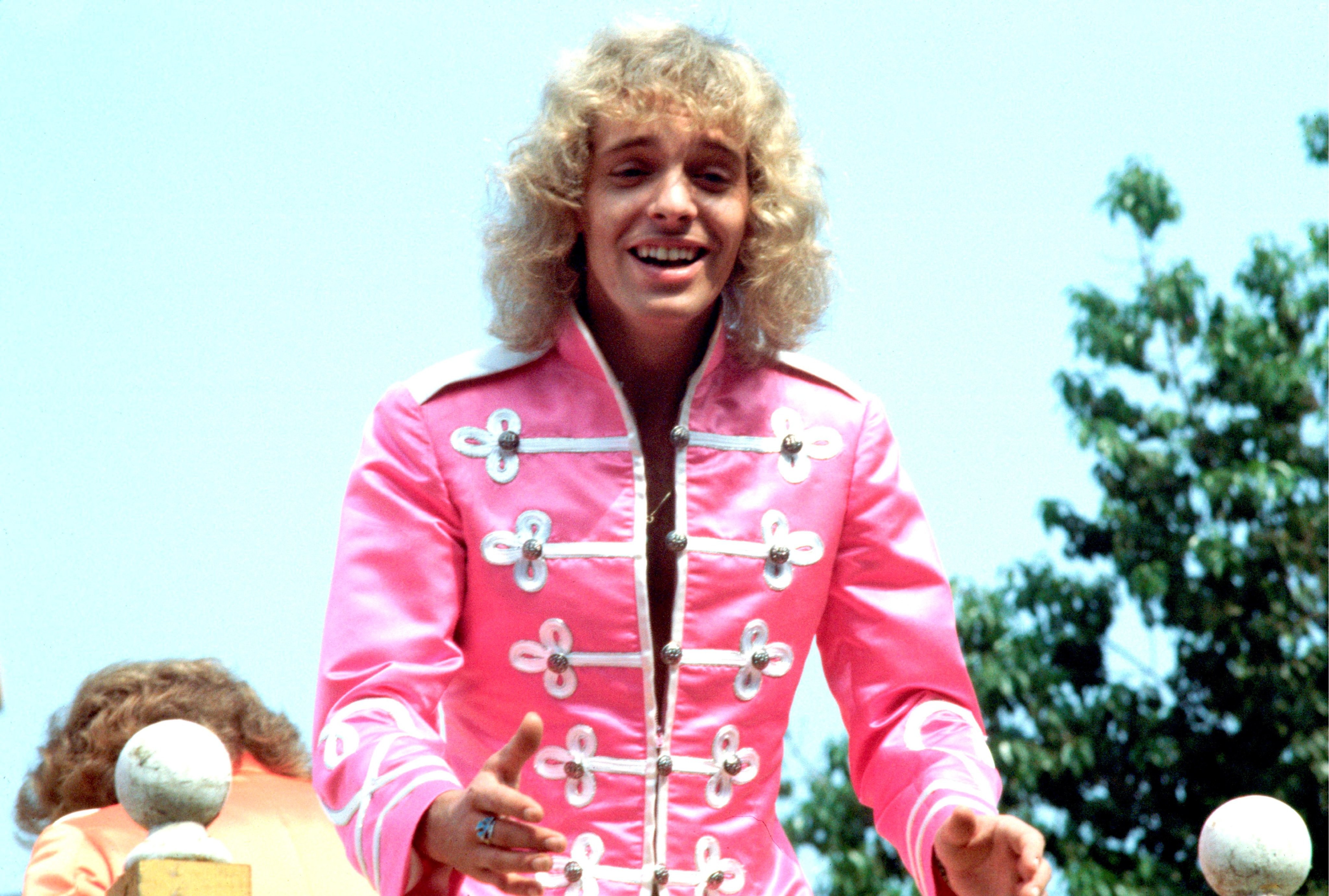 Peter Frampton in Клуб одиноких сердец сержанта Пеппера (1978)