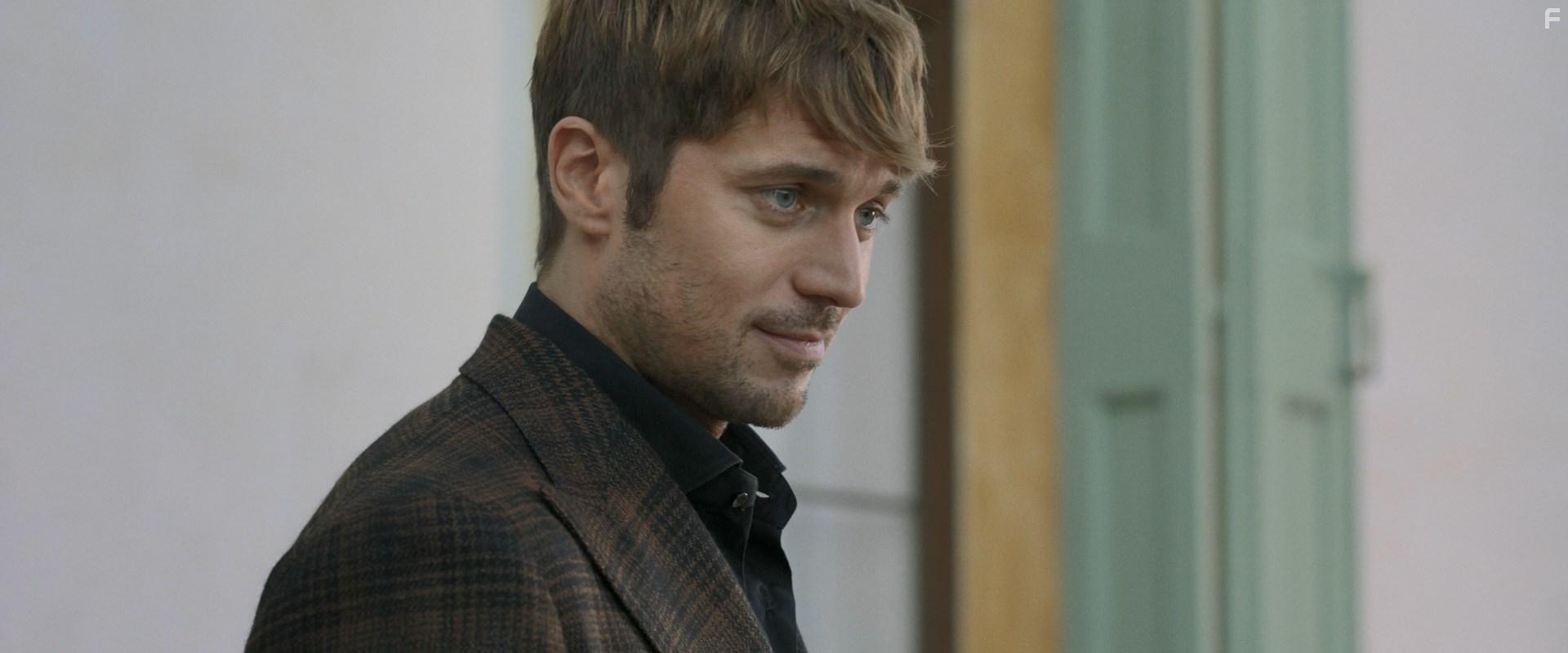 Lucas Bravo in The Honeymoon (2022)