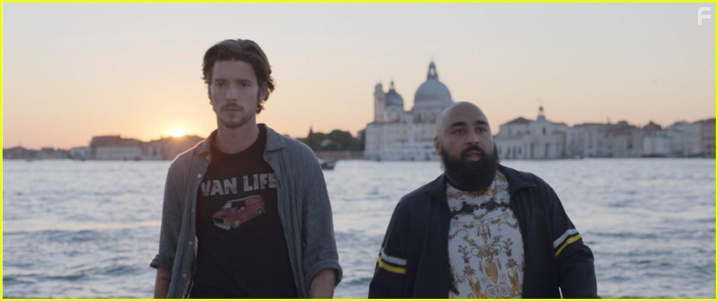 Pico Alexander and Asim Chaudhry in The Honeymoon (2022)