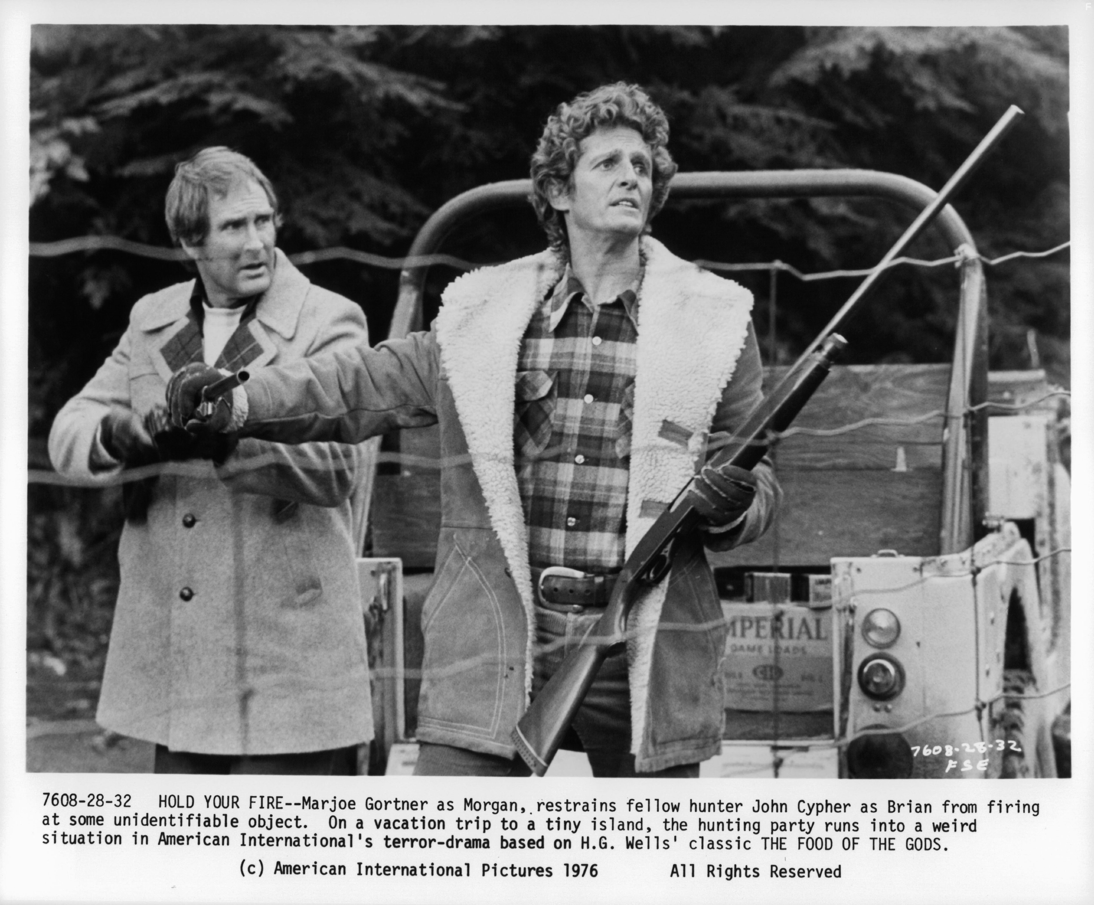 Jon Cypher and Marjoe Gortner in Пища Богов (1976)