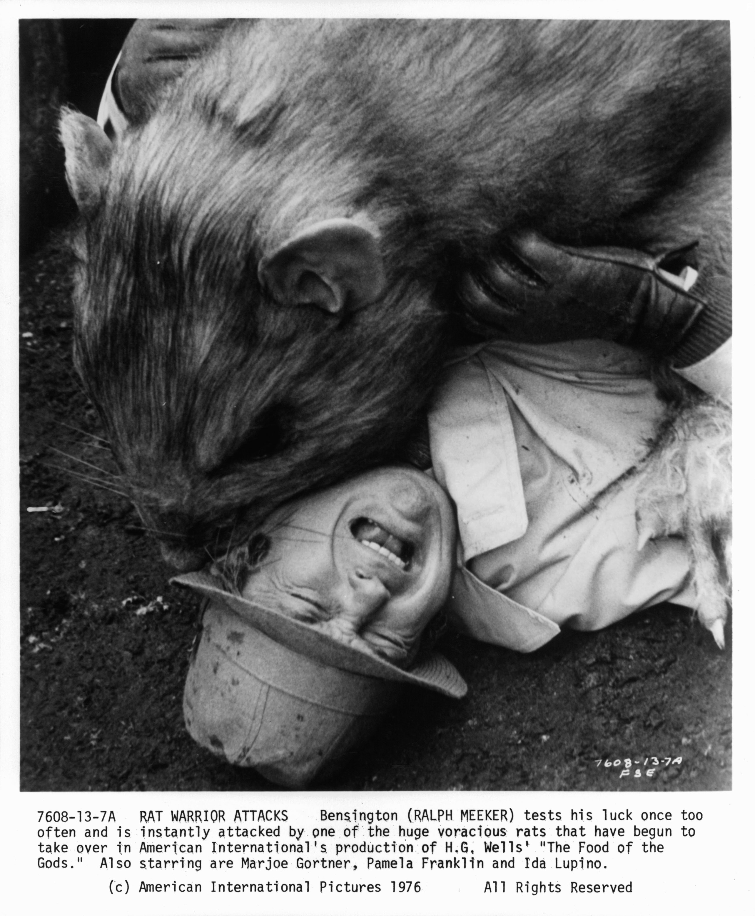 Ralph Meeker in Пища Богов (1976)