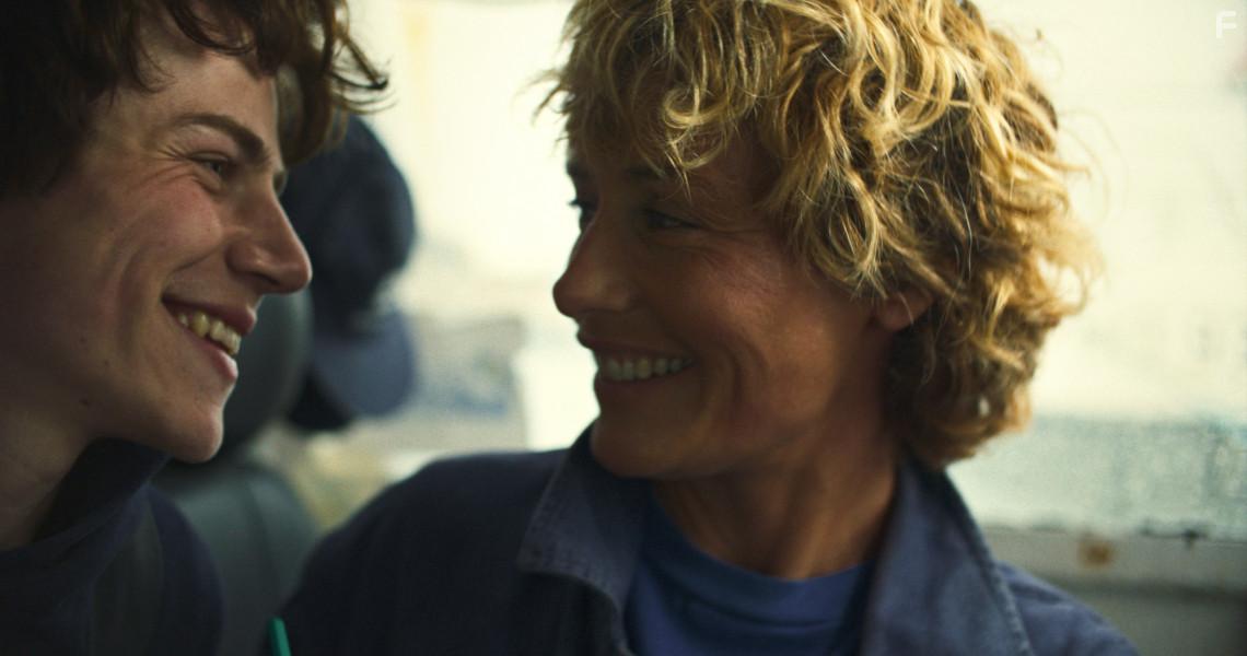 Ccile de France and Flix Lefebvre in La passagre (2022)