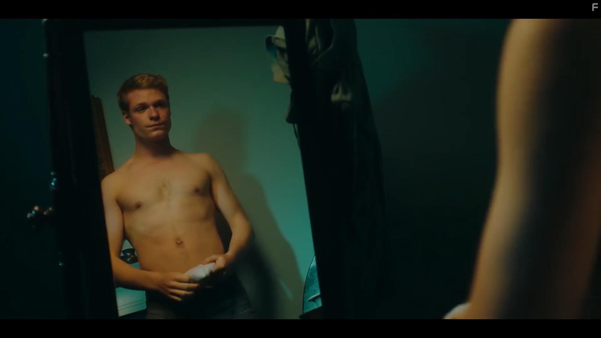 Solly McLeod in Tom Jones (2023)