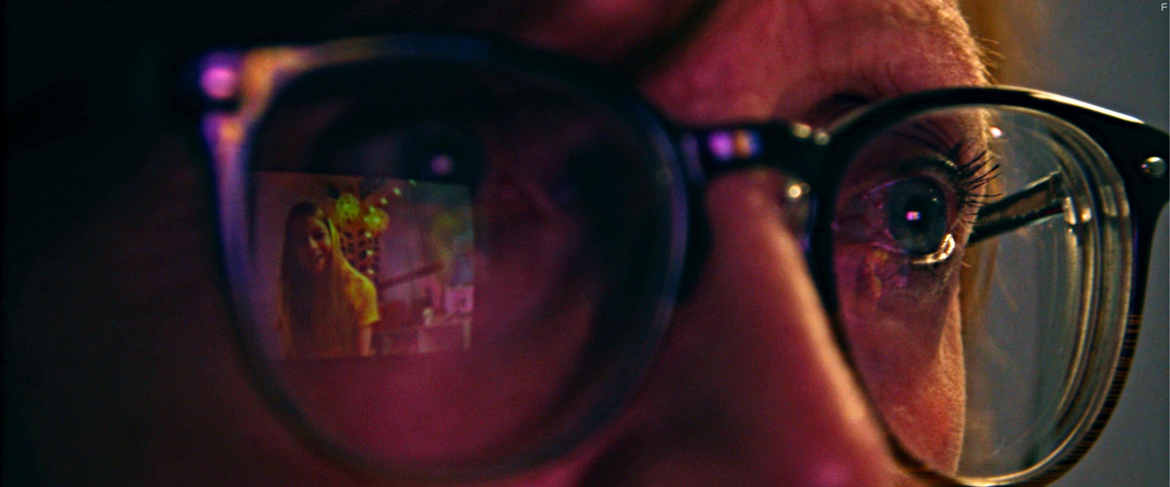 Искусственная девушка