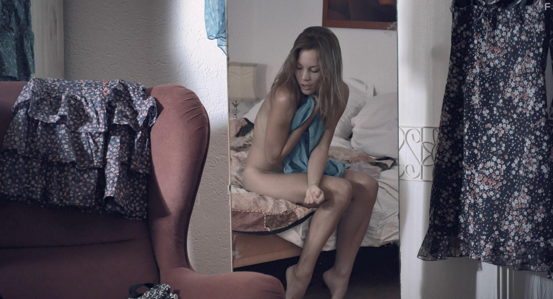 Ana Dordevic in Mia und Morgenrot (2020)