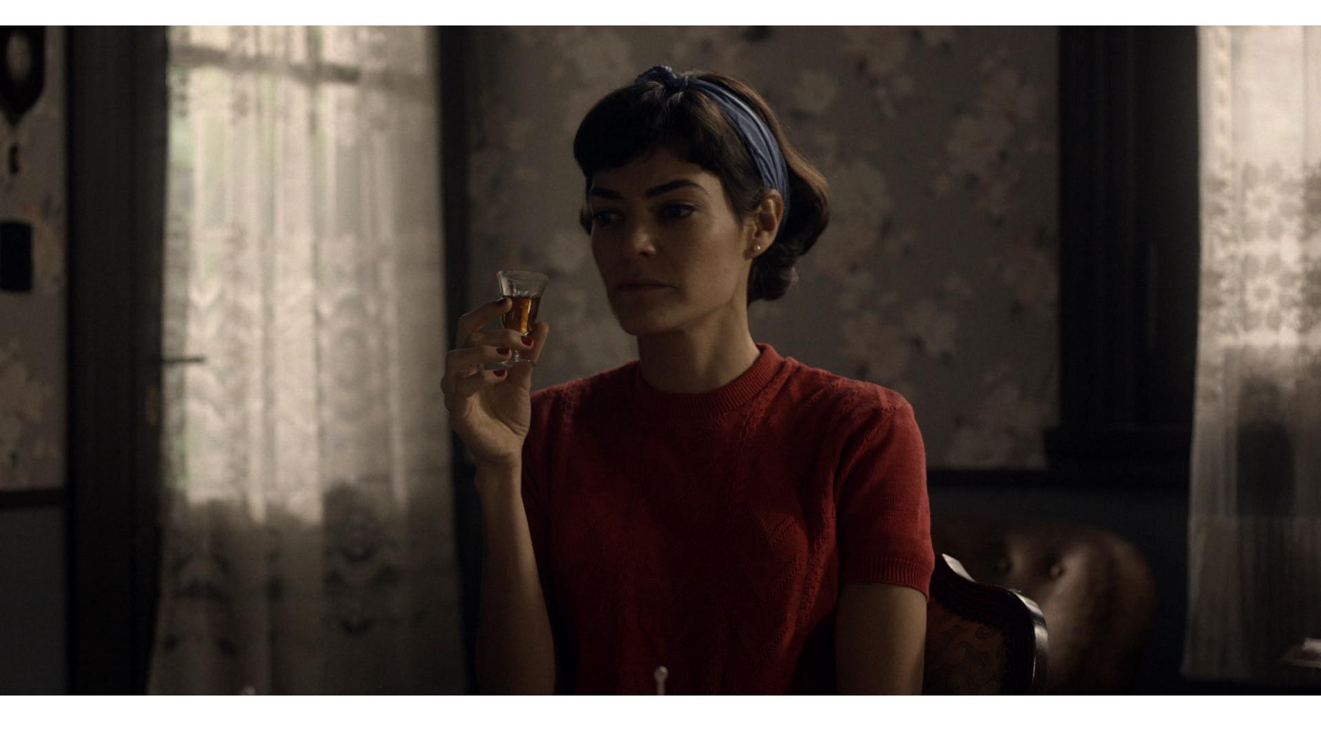 Mara Soldi in Algo con una mujer (2020)