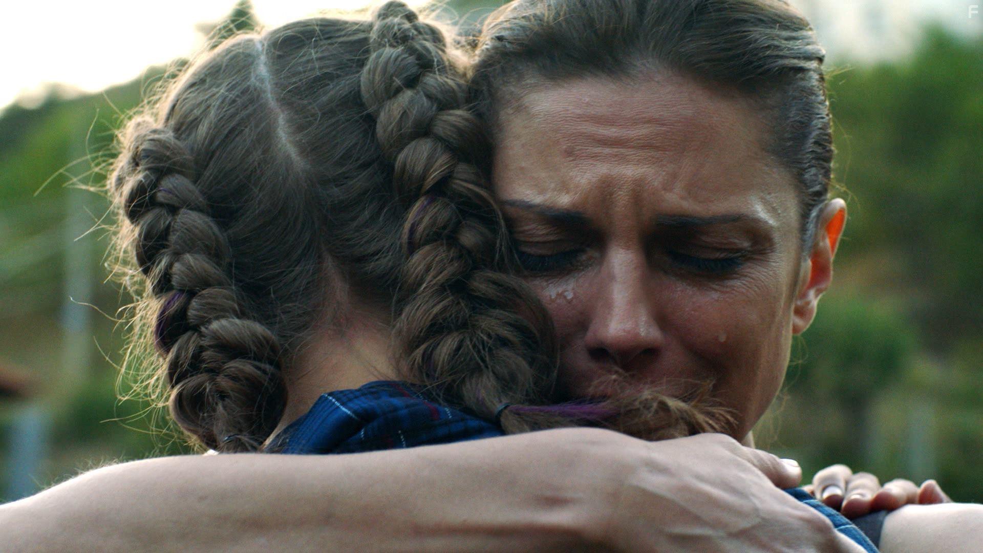 Pavela Apostolova and Teodora Duhovnikova in (D)evil's Throat: Djavolskoto Garlo (2019)