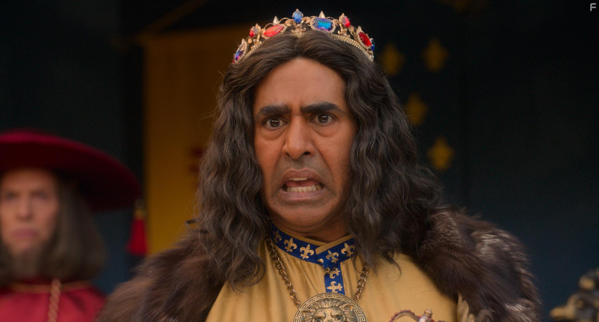 Jay Chandrasekhar in Quasi (2023)