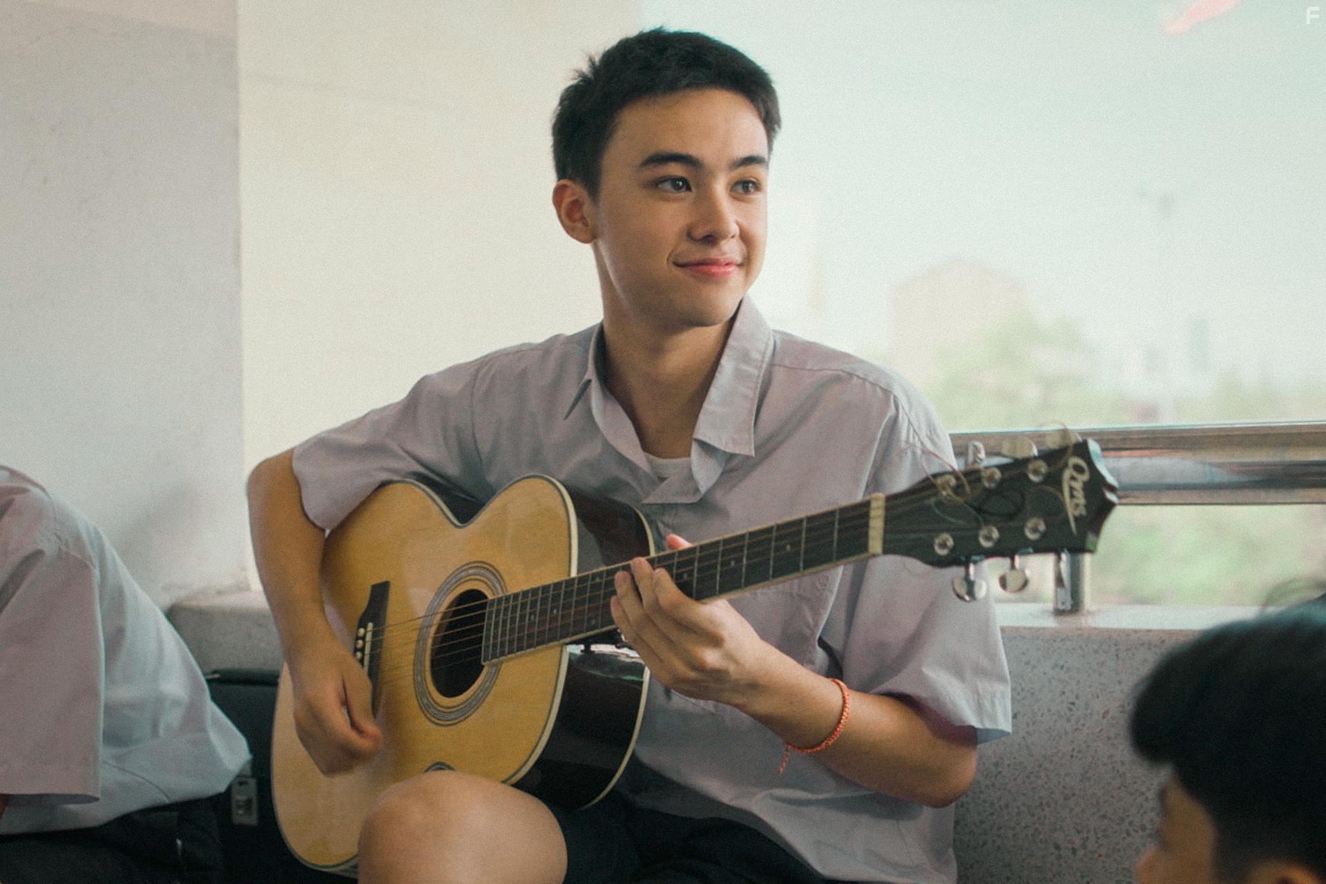 Anthony Buisseret in Thoe Kap Chan Kap Chan (2023)