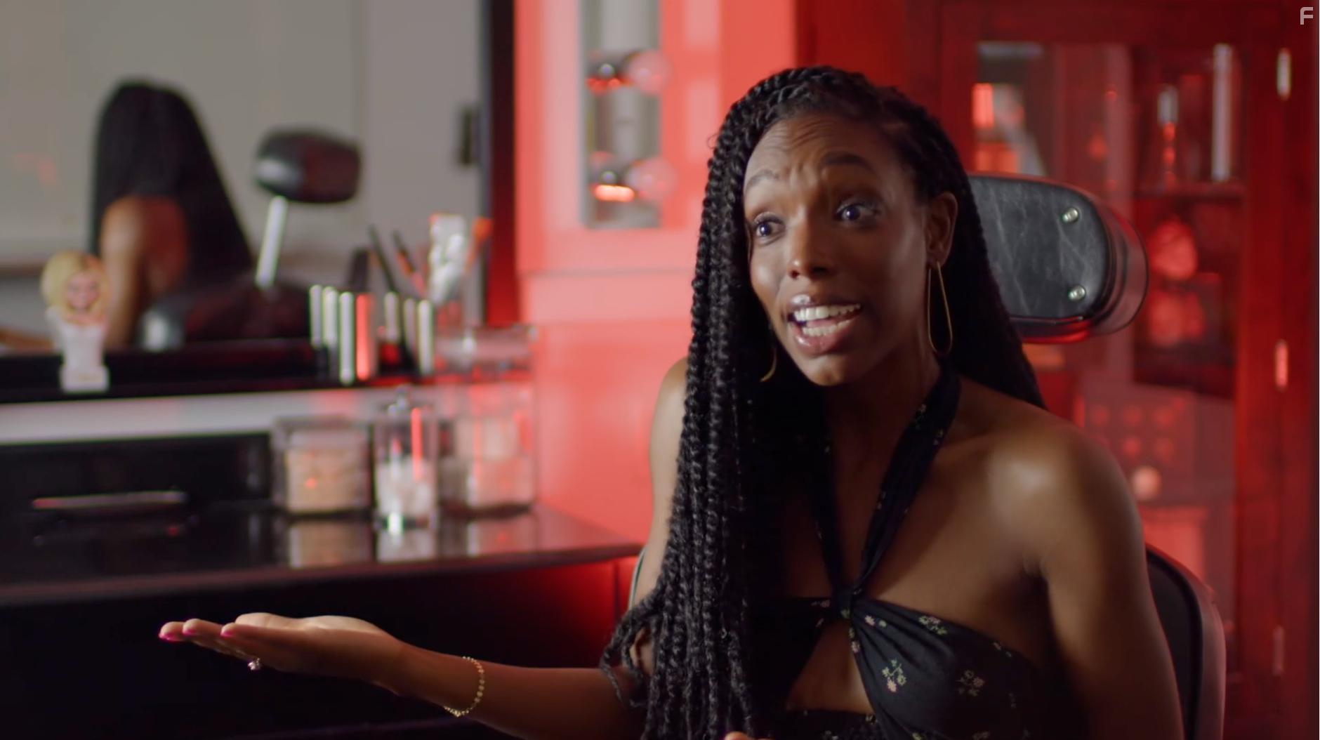 Elle Lorraine in Living with Chucky (2022)