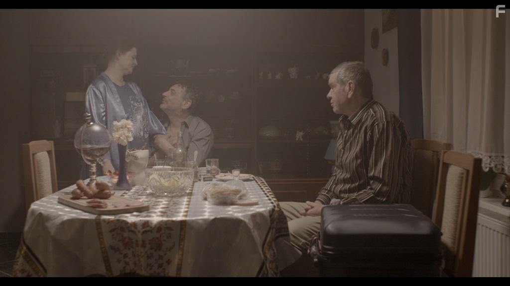 Artur Dziurman and Jowita Budnik in Po milosc/Pour l'amour (2021)