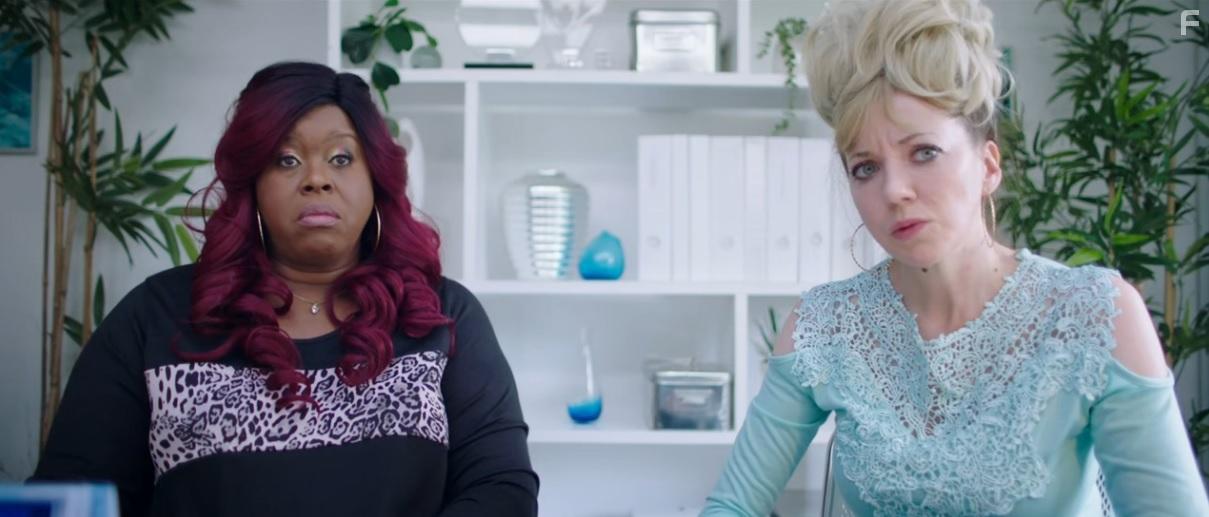 Diane Morgan and Michelle Greenidge in Mandy (2019)