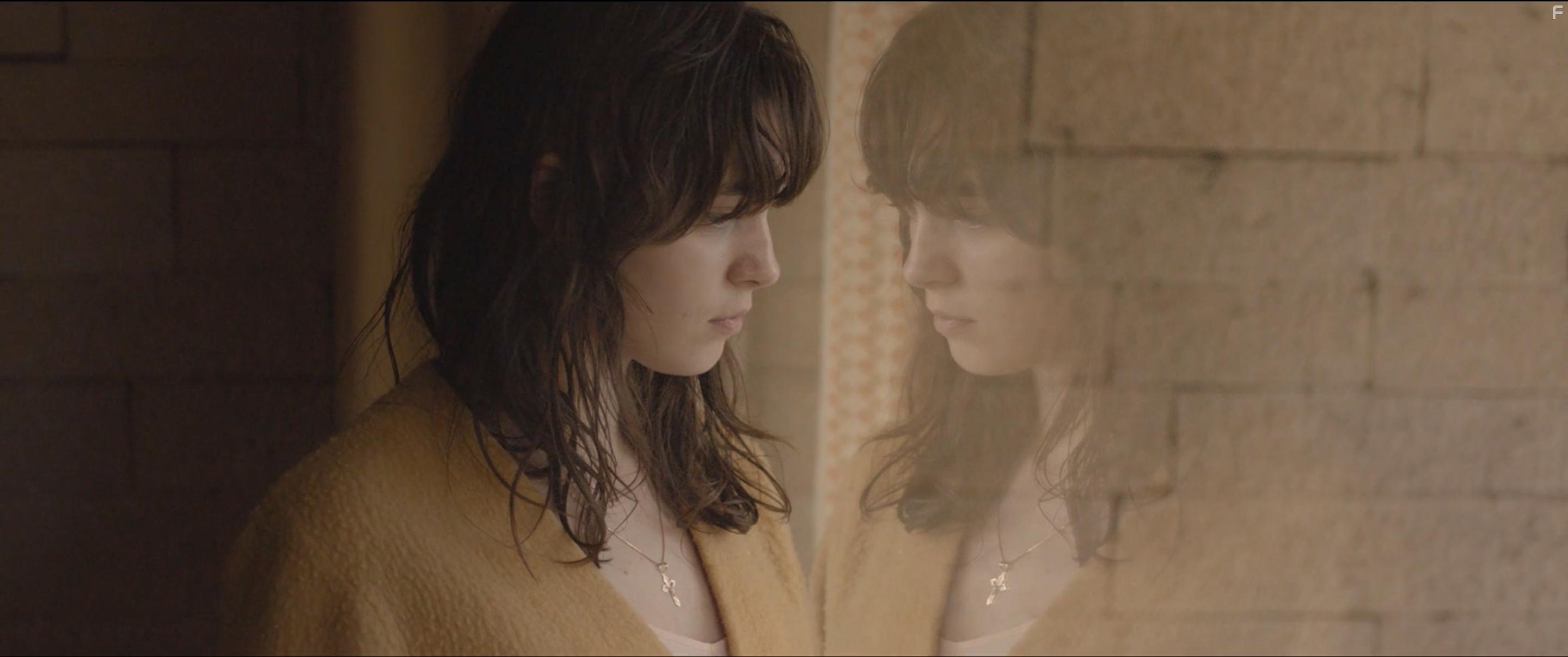 Anamaria Vartolomei in Mduse (2022)