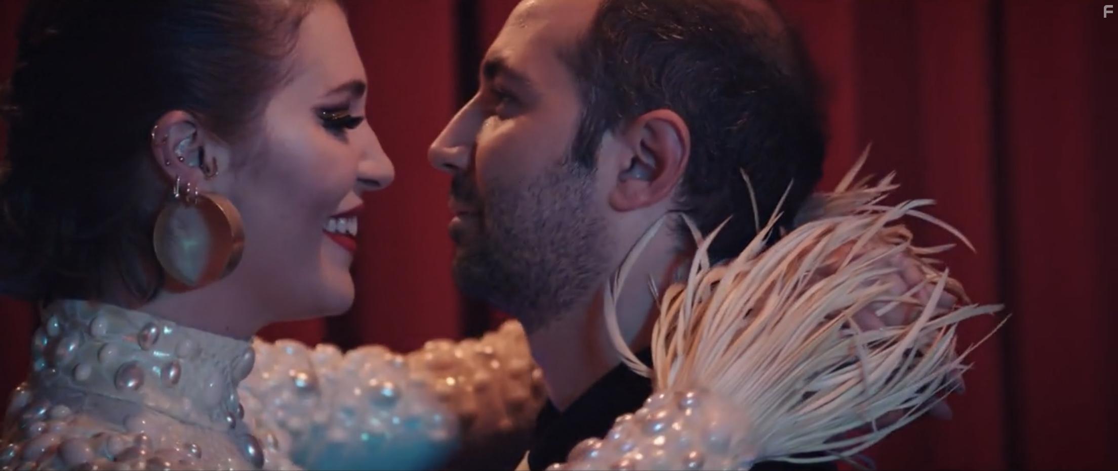 Deniz Isin and Sarp Bozkurt in Bizden Olur Mu (2022)