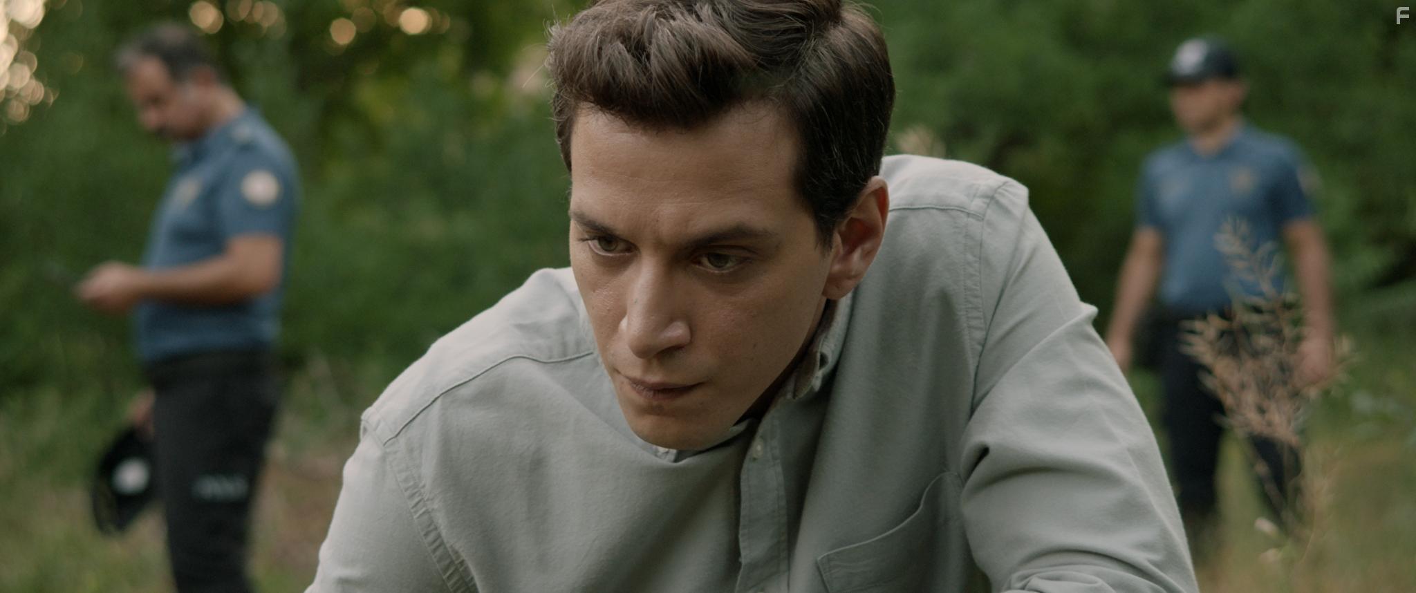 Selahattin Pasali in Kurak Gnler (2022)