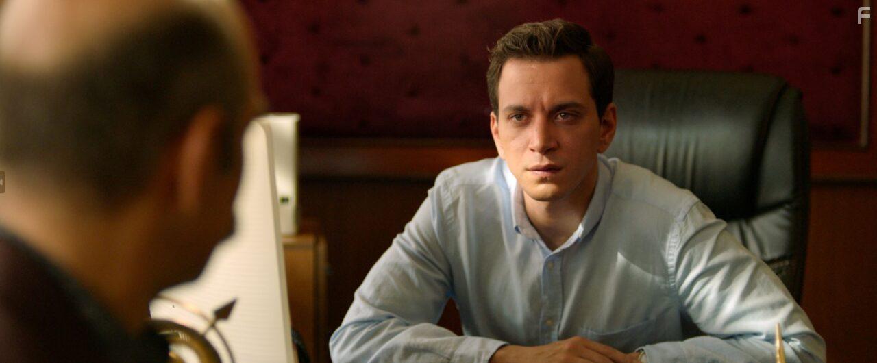 Selahattin Pasali in Kurak Gnler (2022)